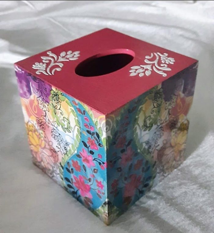 sq tissue box 3